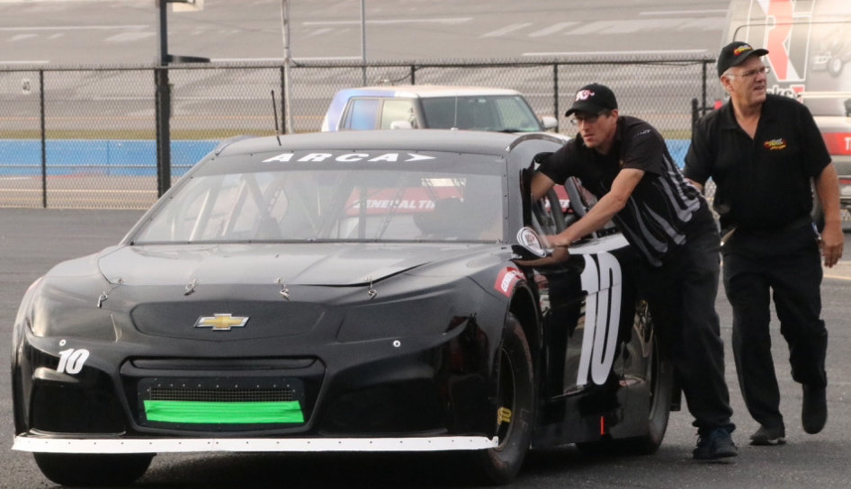 "Road to Daytona" runs through Hillenburg; Touring stars Ostdiek, Runyon all in