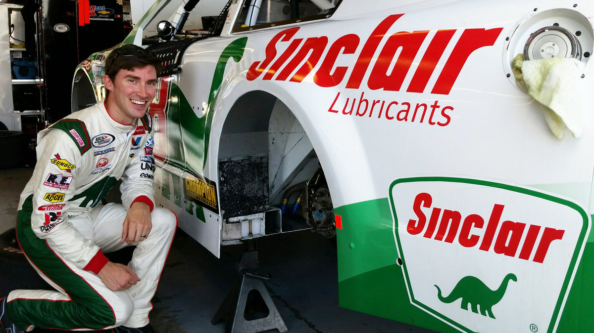 Michael Self, Sinclair Oil partner with Venturini Motorsports for 2018