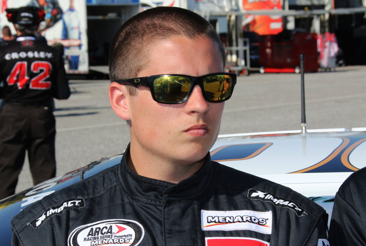 Brandon Lynn returns; signs for two with Venturini