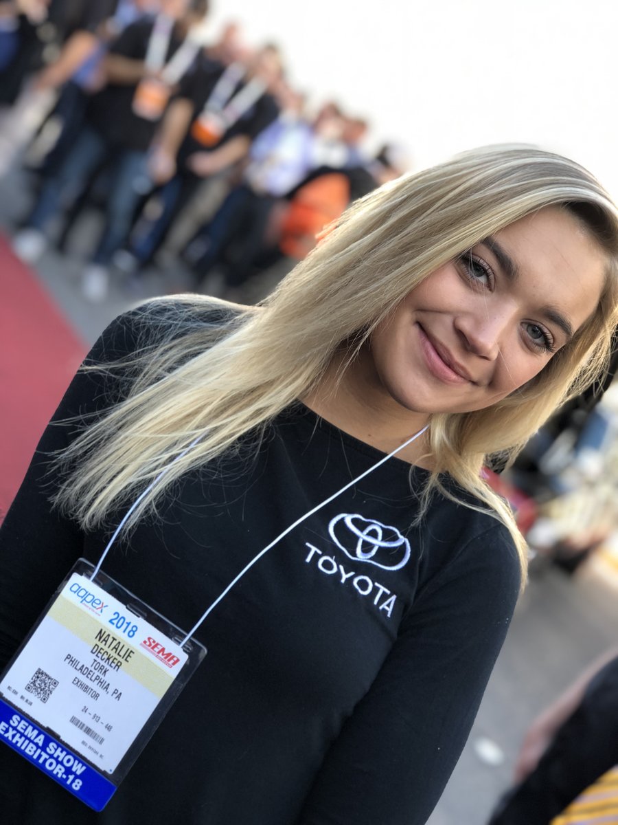 Natalie Decker Appearing at SEMA Trade Show