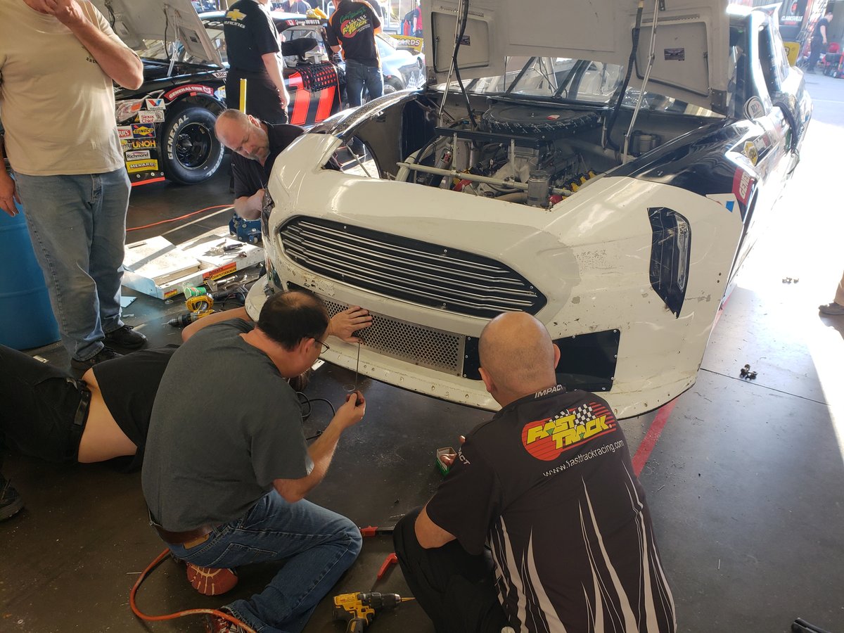 Daytona Day 2 News and Notes