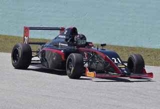 Entwistle Suffers Injury During Round 4 at IMS