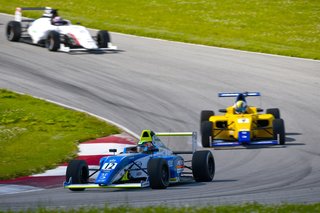 Kiko Porto Fights for F4 U.S. Title at PITT Race