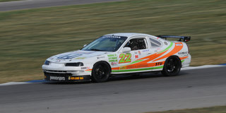 Max Gee Outlasts and Outruns to Win STU