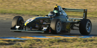 Lazier Continues Family Legacy with FE2 Runoffs Win
